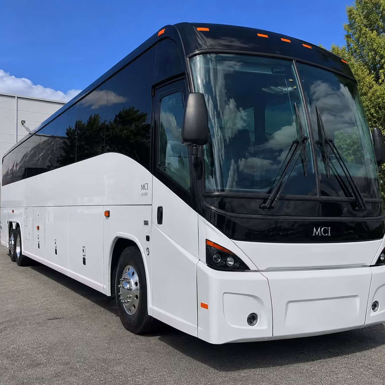 daily commuter shuttles that run on your team s schedule not a fixed route