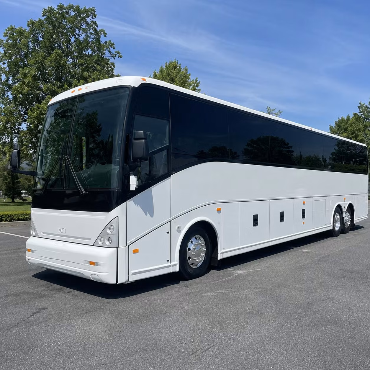 how trip distance and duration affect charter bus rates in frisco