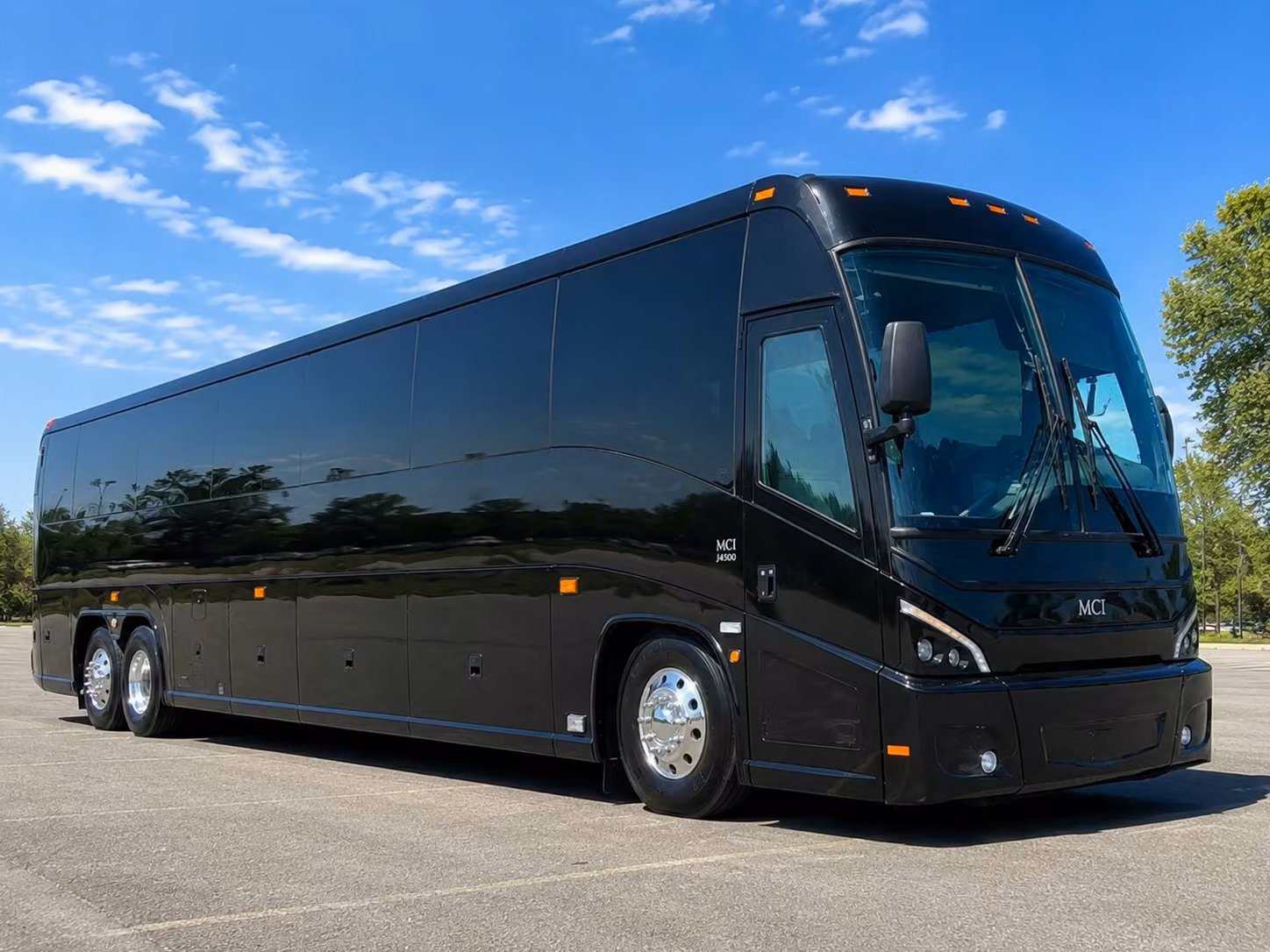 sports fan bus rentals for frisco events and dfw games